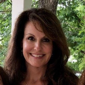 Meet your Posher, Kelli